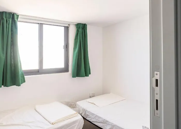 Διαμέρισμα Mel 4 Seaview 2bed Ph In Ghadira By Homely *